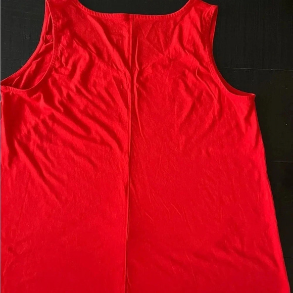 Lane Bryant Plus size v-neck tank - Picture 5 of 7